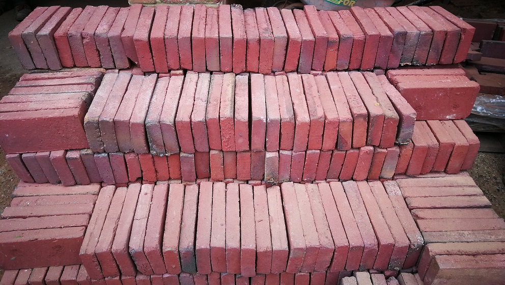 Briquettes à l'ancienne Rouge